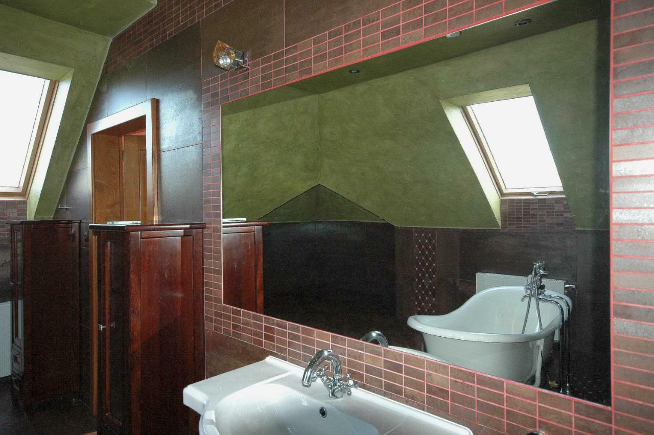 Wodne Ogrody Villa Добчице Екстериор снимка