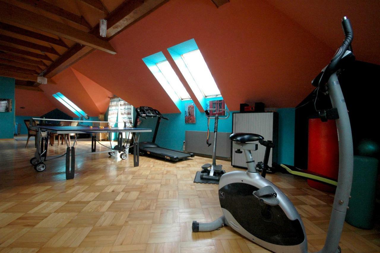 Wodne Ogrody Villa Добчице Екстериор снимка