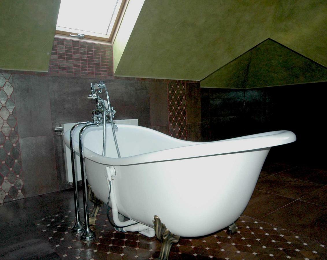 Wodne Ogrody Villa Добчице Екстериор снимка
